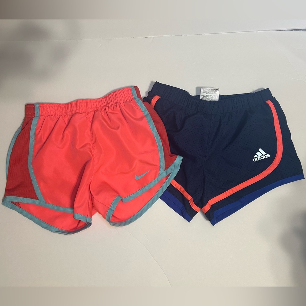 Size 4/5 girls athletic shorts EUC